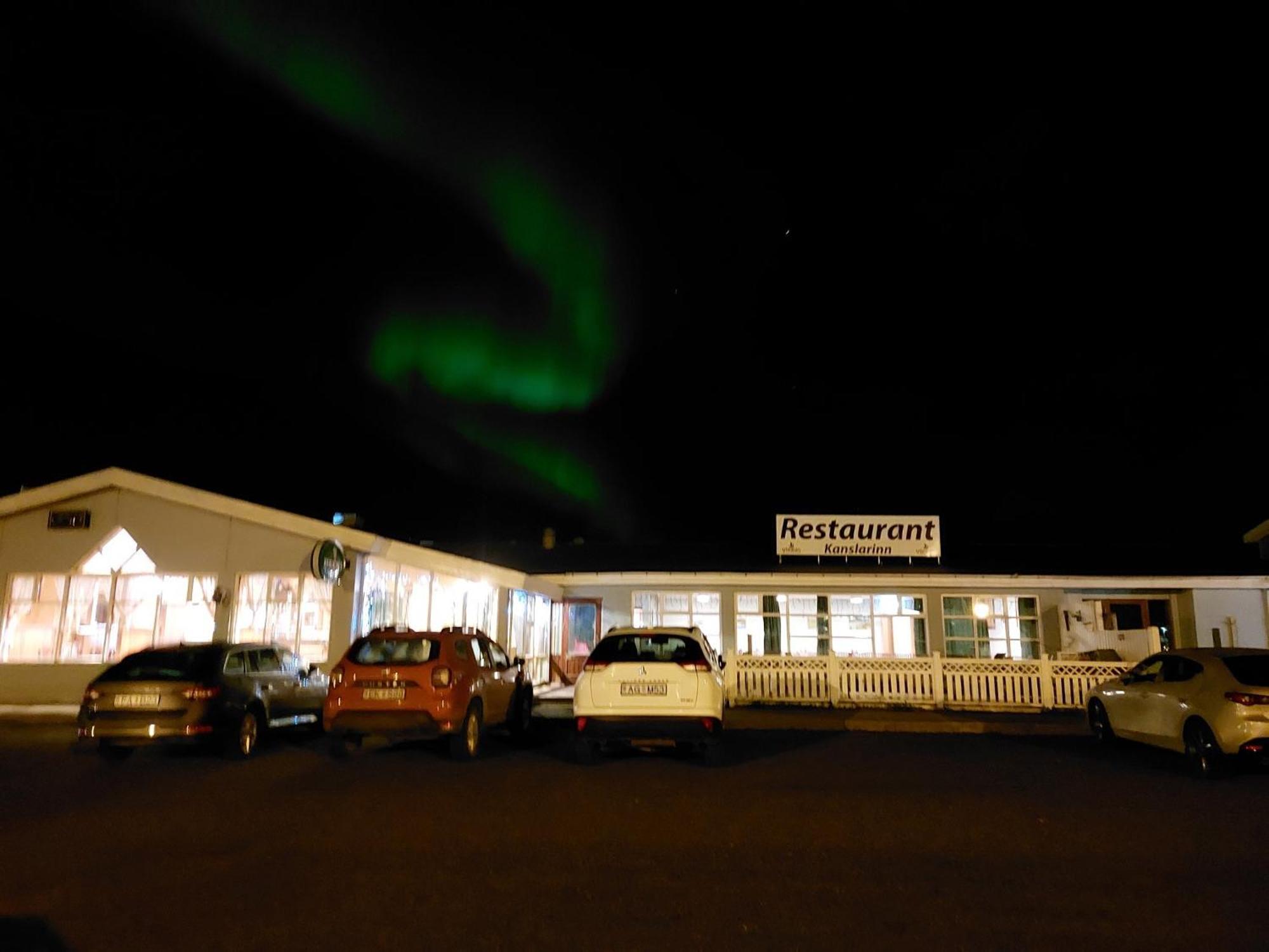 Kanslarinn Hostel ヘトラ エクステリア 写真